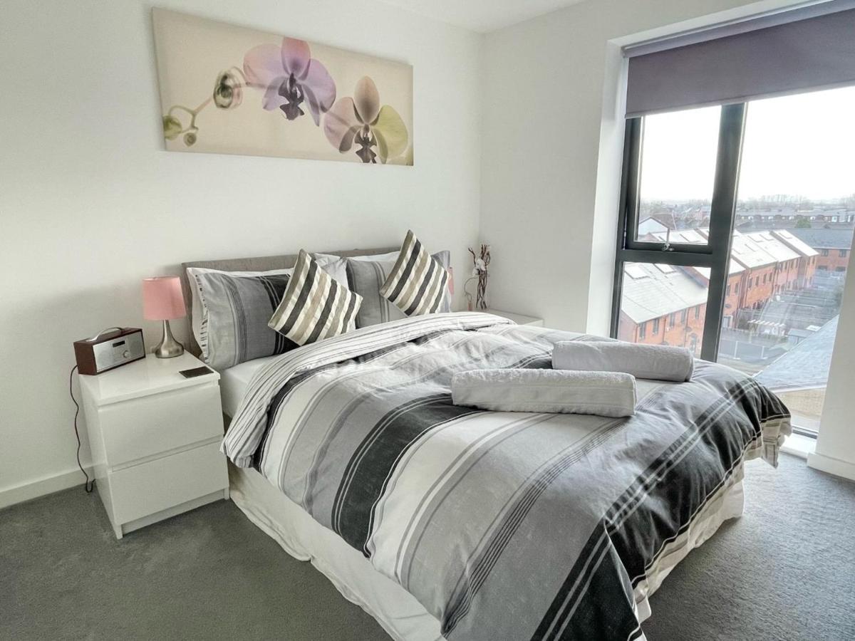Escape - Private & Bathroom Near Etihad And Coop Arena - Free Secure Parking Hospedagem domiciliar Manchester